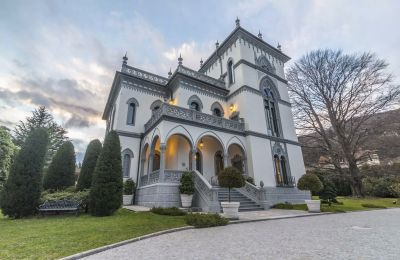 Zabytkowa willa na sprzedaż 28040 Lesa, Piemont, Widok zewnętrzny