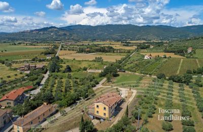 Wiejski dom na sprzedaż Cortona, Toskania, RIF 3085 Haus und Umgebung