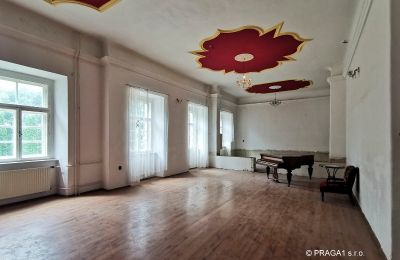 Pałac na sprzedaż Opava, Moravskoslezský kraj, Sala balowa