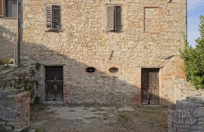 Zabytkowa wieża na sprzedaż 06019 Spedalicchio, Umbria, Zdjęcie 3/31