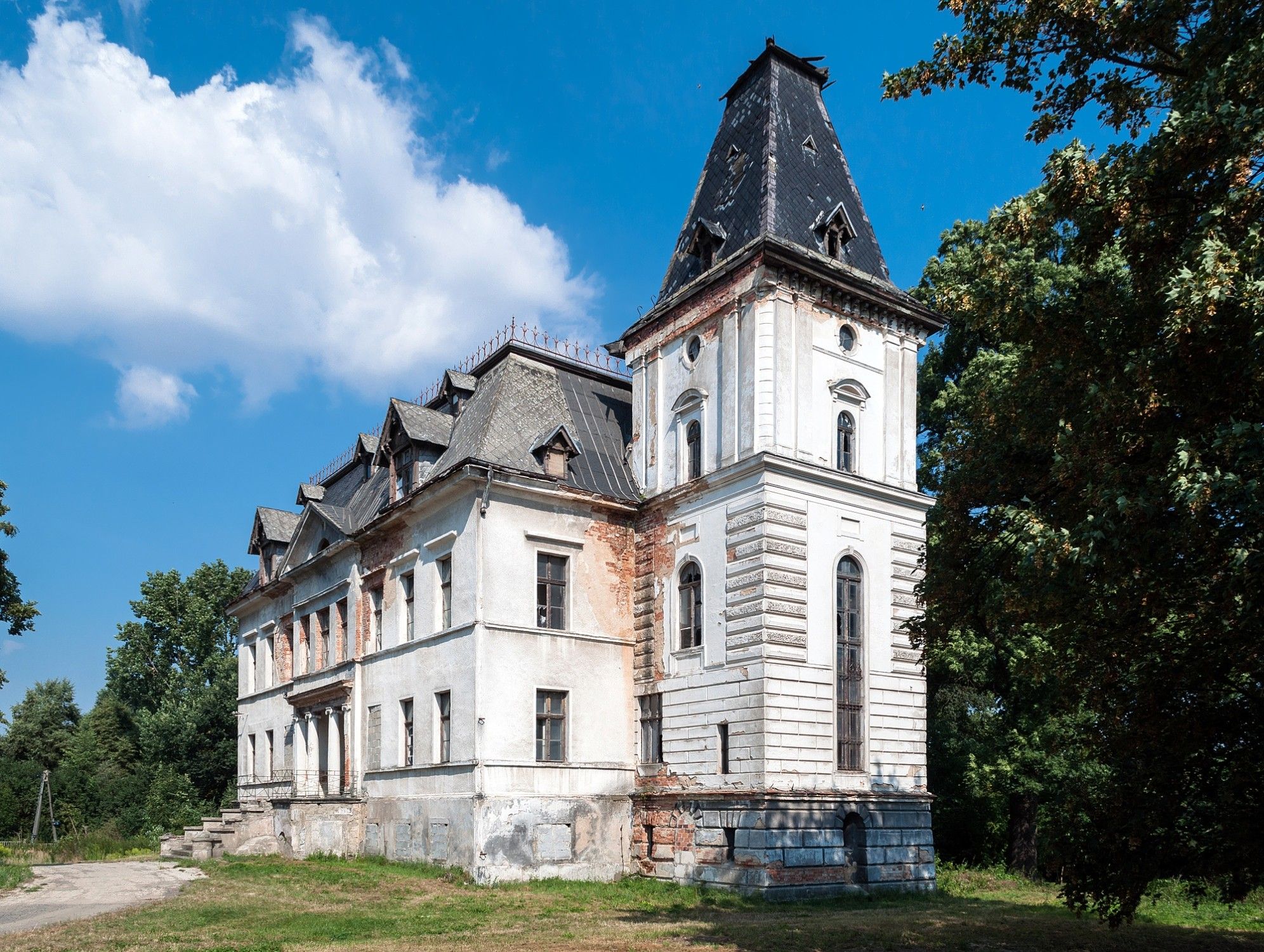 Zdjęcia Folwark i pałac w Budziwojowie koło Legnicy