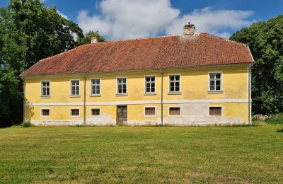 Dwór na sprzedaż Laidi, Rudes muiža, Kurzeme, Widok z przodu