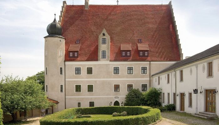 Pałac na sprzedaż 93339 Obereggersberg, Bawaria,  Niemcy