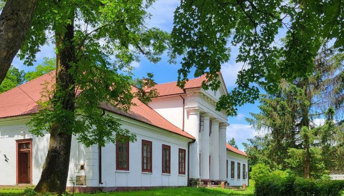 Dwór na sprzedaż Rożnów, województwo małopolskie,  Polska