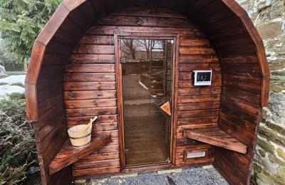 Pałac na sprzedaż Astenet, Wallonie, 6 Personen Sauna 