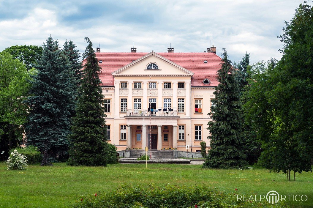 Pałac w Górznie (Szpital), Górzno