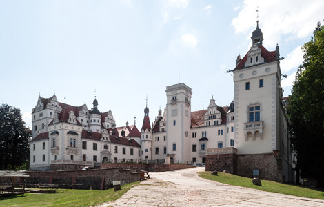 /pp/cc_by/thumb-de-schloss-boitzenburg.jpg