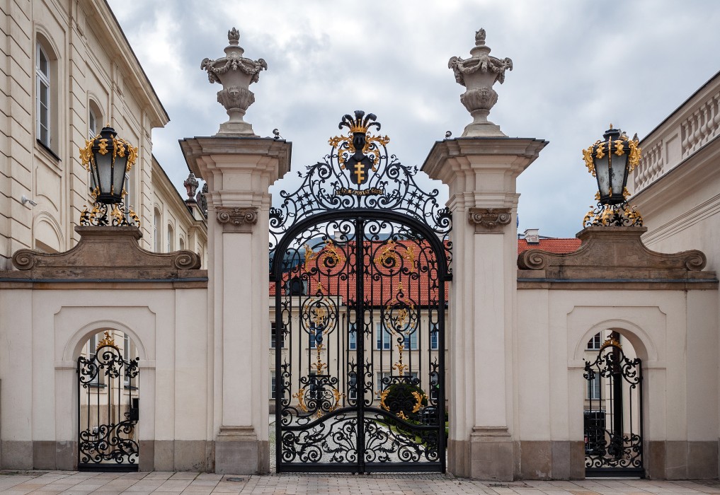 Pałac Potockich w Warszawie - Brama wjazdowa, Warszawa