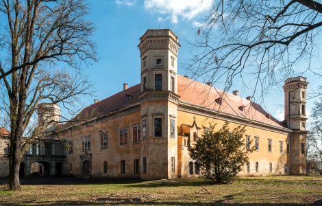 /pp/cc_by_nc_sa/thumb-cz-zamek-dolni-berkovice.jpg