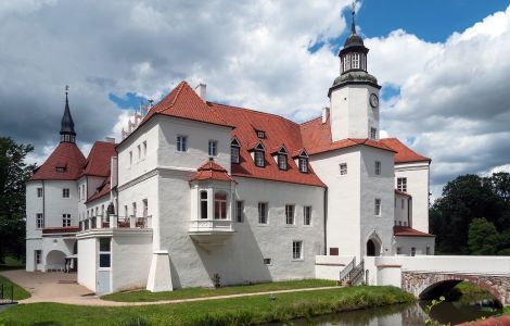 /pp/cc_by_sa/thumb-deutschland-brandenburg-furstlich-drehna-schloss.jpg