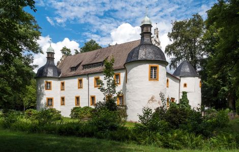 /pp/public_domain/thumb-deutschland-brandenburg-sallgast-schloss.jpg