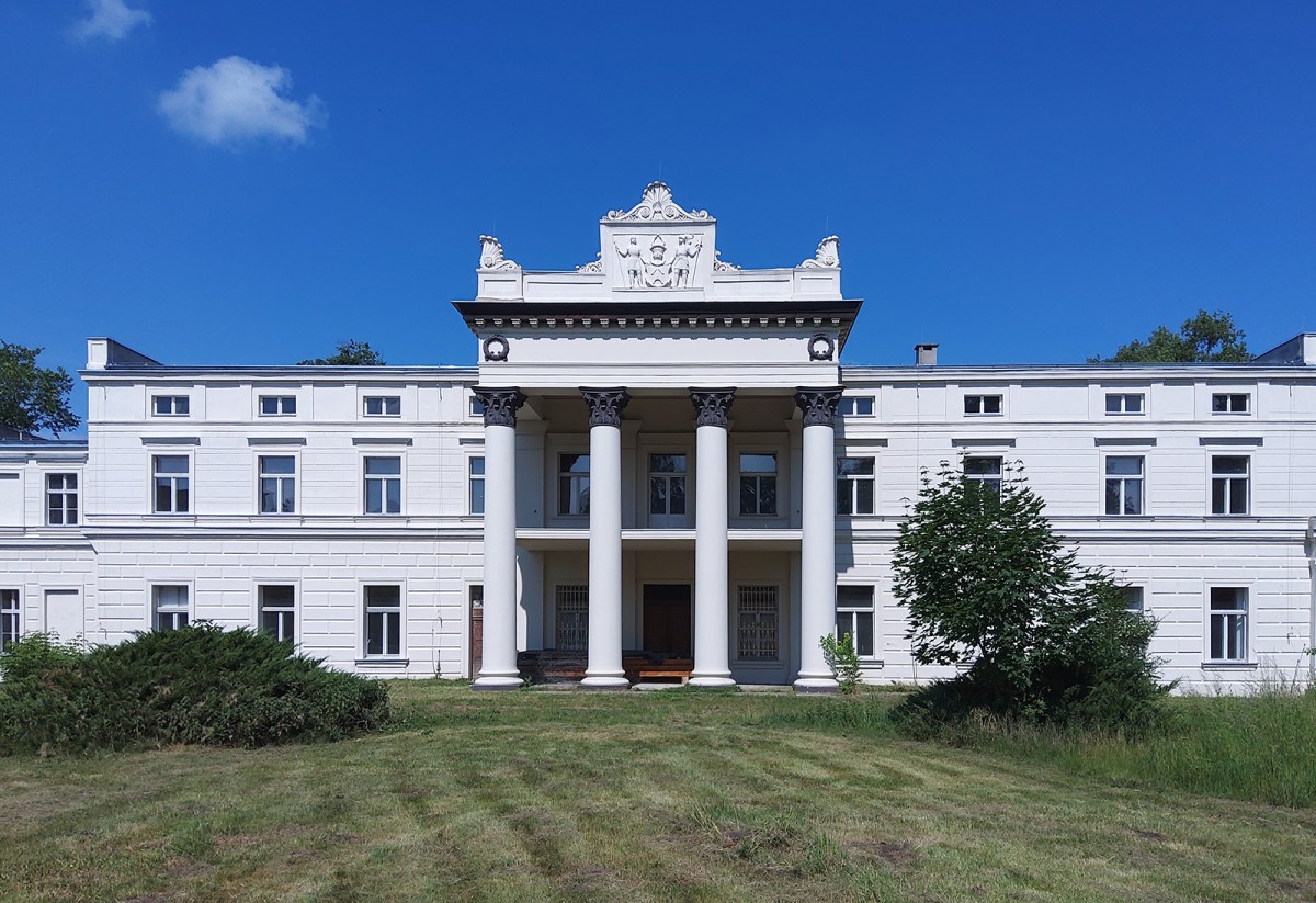 Pałac w Głuchowie, Zdjęcie 2024