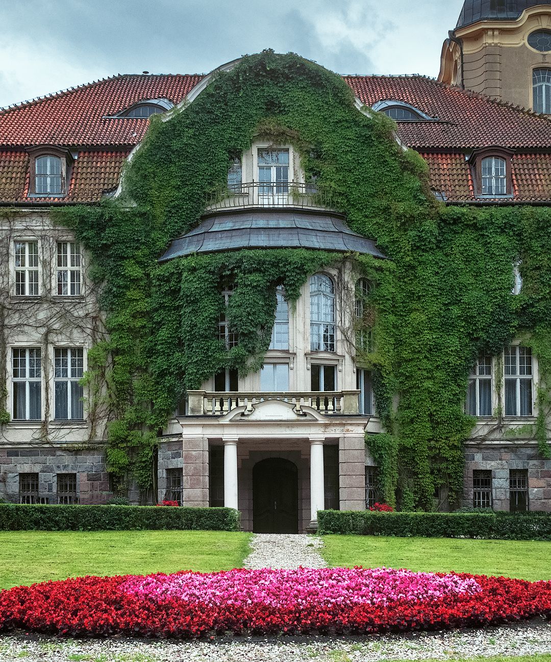 Łężany, Pałac, Mazury